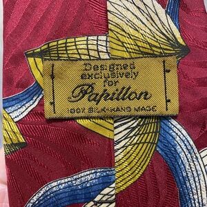 Papillon men’s tie
